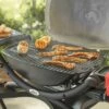 Lot De 2 Grilles De Cuisson En Fonte D'acier émaillée Q Séries 200 Et 2000 - Weber 2 Lot De 2 Grilles De Cuisson En Fonte D'acier émaillée Q Séries 200 Et 2000 - Weber -France Barbecue Soldes 2024 lot de 2 grilles de cuisson en fonte d acier